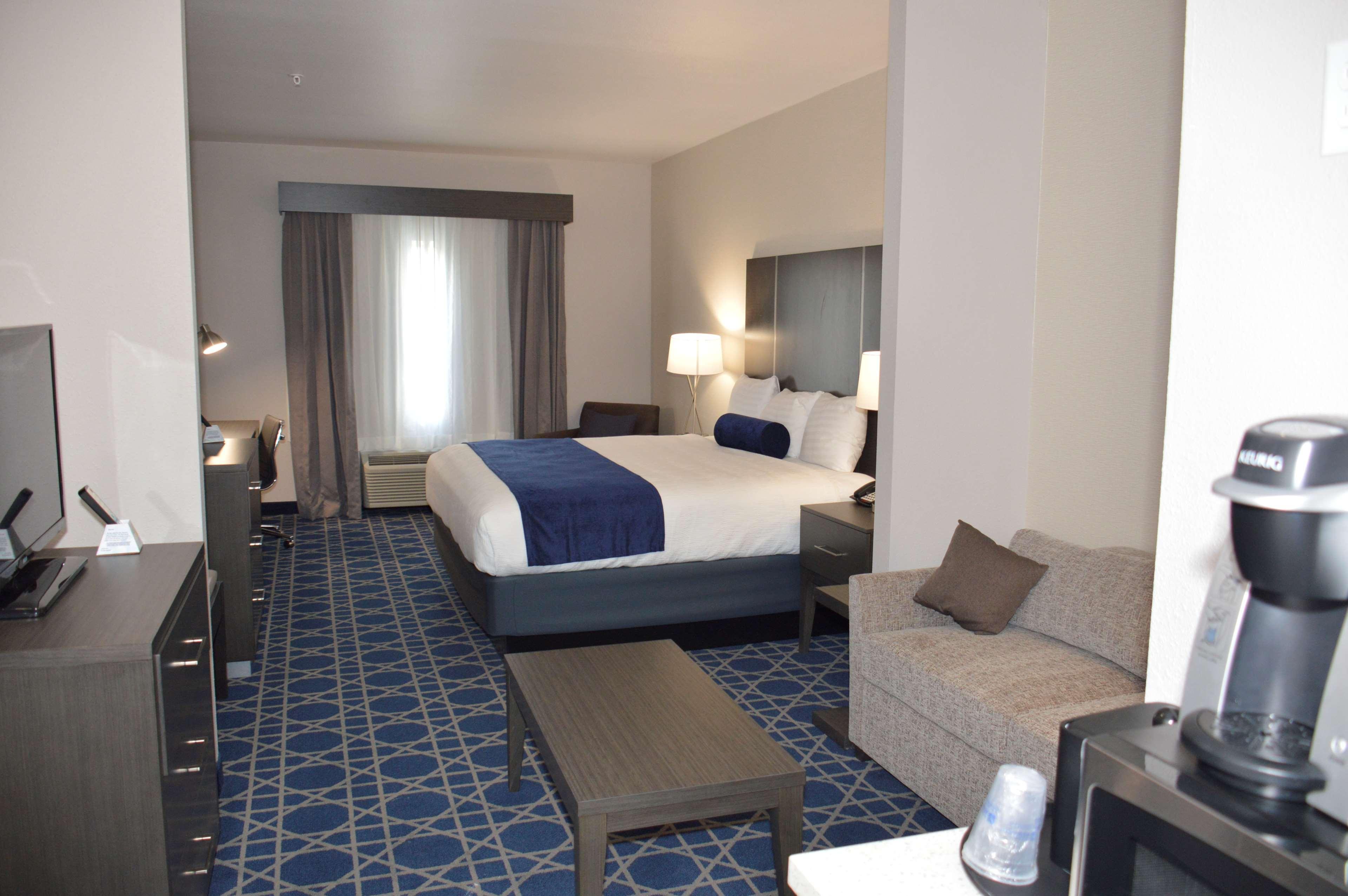 Best Western Plus Rama Inn & Suites ラグランド エクステリア 写真